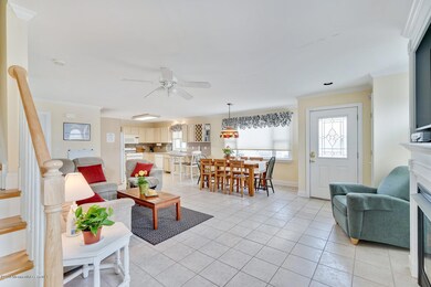 72 E Bay Way Lavallette NJ-large-010-13-