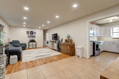 702 N 17th St, Guthrie, OK 73044 - photo 7