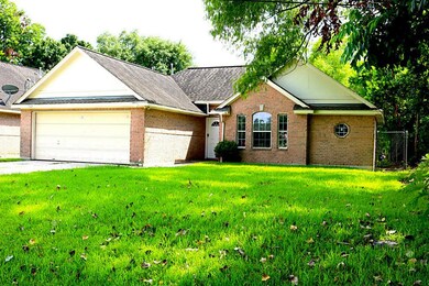 7117 Elbert St, Houston, TX 77028 - photo 3