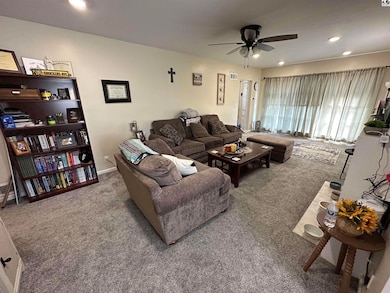 1011 Curtis St, Pratt, KS 67124 - photo 5