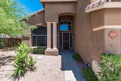 2424 E Goldenrod St-4