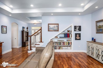 3361 N Inspiration Loop