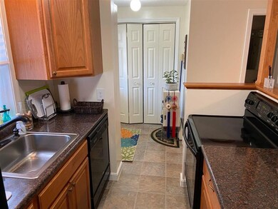 4 Bluffs Dr, Concord, NH 03303 - photo 2