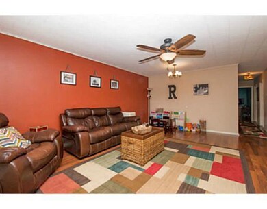 212 Iris Park Dr, Pineville, LA 71360 - photo 2