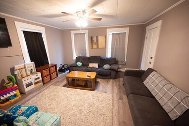 39 Laurel St, Leominster, MA 01453 - photo 5