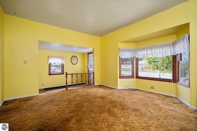 966 Frankfort Ave, Elberta, MI 49628 - photo 6