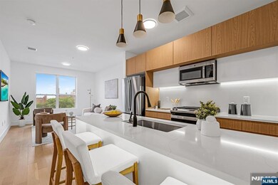 649 38th St unit P505, Union City, NJ 07087 - photo 4