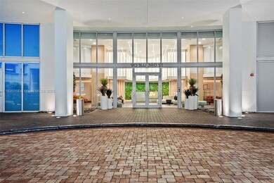 The Ivy Condominium unit 3810, Miami, FL 33130 - photo 3