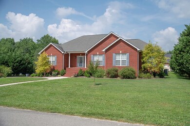 313 New Heritage Dr, Cookeville, TN 38506 - photo 2