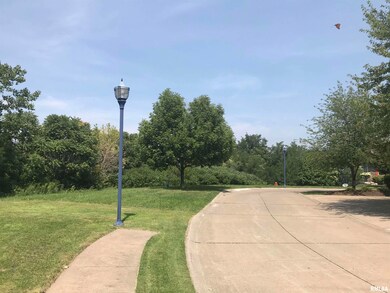 631 7th Street Ct, Moline, IL 61265 - photo 6