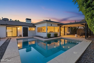 8614 E Jackrabbit Rd, Scottsdale, AZ 85250 - photo 2