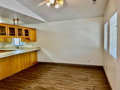 1050 W Red Hills Pkwy unit 64, Washington, UT 84780 - photo 7