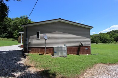 344 Hurricane Creek Dr, Stewart, TN 37175 - photo 3