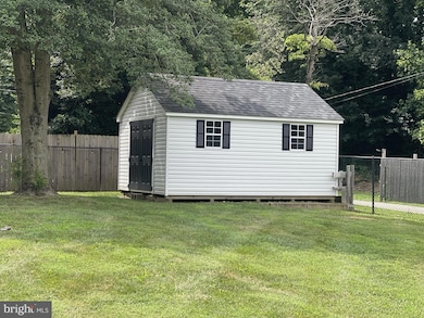 7008 High Bridge Rd, Bowie, MD 20720 - photo 5