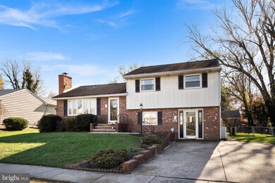 2 Sycamore Dr, Burlington, NJ 08016 - photo 2