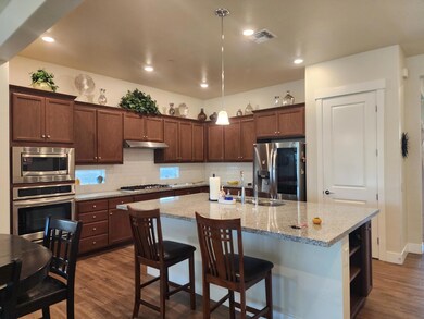 1267 Laurel Dr, Manteca, CA 95336 - photo 4