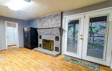 1015 Maple Rd, Stewart, TN 37175 - photo 5