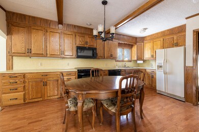 811_N_10th_Interior-15-Edit