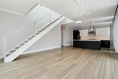 The Beacon Building unit 1304, Glen Cove, NY 11542 - photo 4