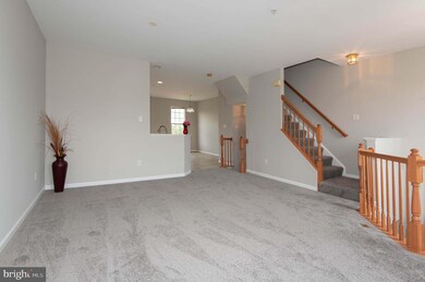 2614 Lotuswood Ct, Odenton, MD 21113 - photo 5