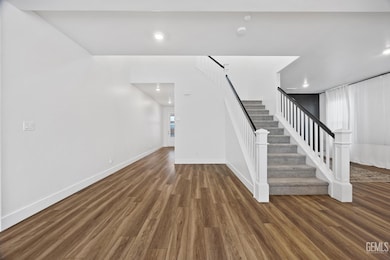 9505 Sweetstem Way, Shafter, CA 93263 - photo 7