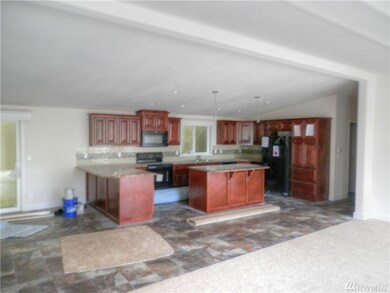 1431 E Benson Loop Rd, Shelton, WA 98584 - photo 2