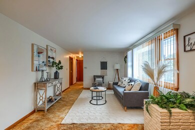 243 Seacoast Shores Blvd, East Falmouth, MA 02536 - photo 3