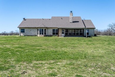 337 Oil Field Rd, Ennis, TX 75119 - photo 2