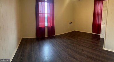 712 Cleveland Ave, Chambersburg, PA 17201 - photo 4