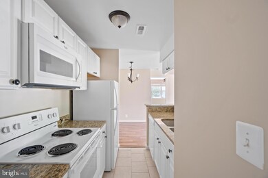 100 Chesterfield Ln unit 201, Stafford, VA 22556 - photo 7