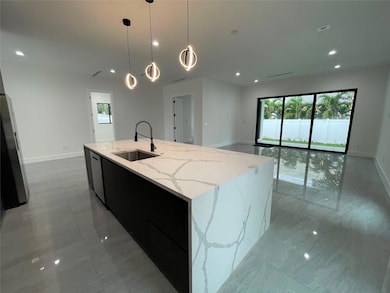 large island with quartz countrtop