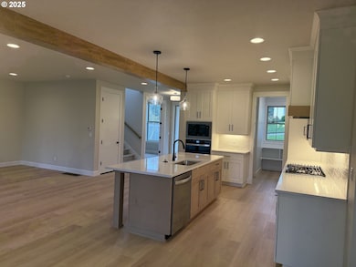 4147 Cornwall St, West Linn, OR 97068 - photo 2