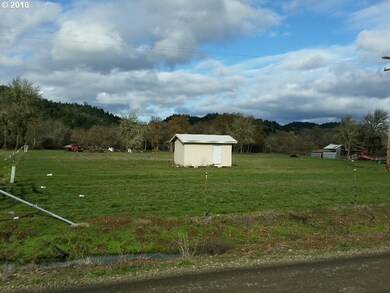 322 Red Rd, Sutherlin, OR 97479 - photo 3