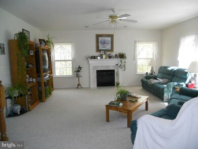 433 Potomac Run Rd, Fredericksburg, VA 22405 - photo 2