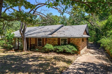 158 Circle Dr, Denison, TX 75021 - photo 3