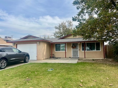 1239 Chittenden Ave, Corcoran, CA 93212 - photo 2