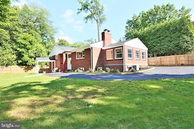 9321 Sudbury Rd, Silver Spring, MD 20901 - photo 4