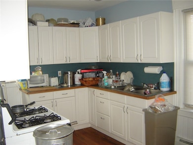 48 Stadden St, Providence, RI 02907 - photo 5