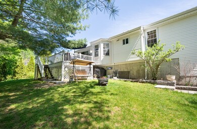 21 Moreland Green Dr, Worcester, MA 01609 - photo 6