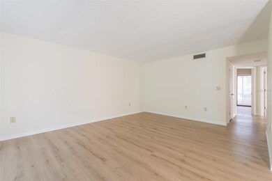 15 Quails Run Blvd unit 1, Englewood, FL 34223 - photo 5