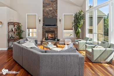 09-Living Room_DMD_6093