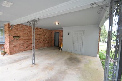 705 Oakdale Dr, Statesville, NC 28677 - photo 5