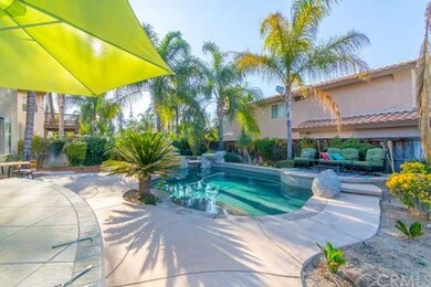 ENTERTAINING BACKYARD WITH BEAUTIFUL HARDSCAPING &