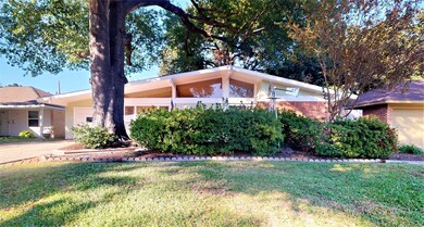 5122 Viking Dr, Houston, TX 77092 - photo 5