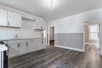 50 Tecumseh St, Fall River, MA 02721 - photo 4