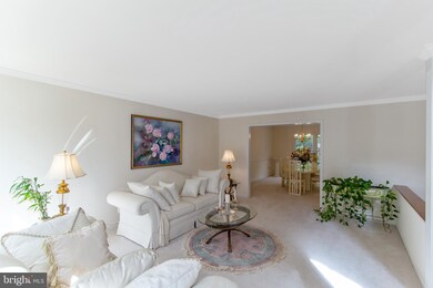 11233 Minstrel Tune Dr, Germantown, MD 20876 - photo 5