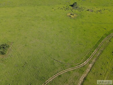 1560 E Rim Loop Rd, Ashton, ID 83420 - photo 4