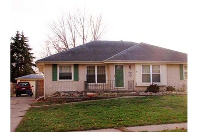 Exterior Front. tenant side with 1 car garage