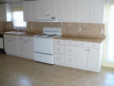 110 S Davis Dr unit 110 S Davis, Fair Play, SC 29643 - photo 7