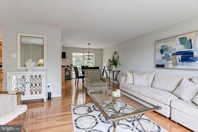 615 Glynita Cir, Reisterstown, MD 21136 - photo 4